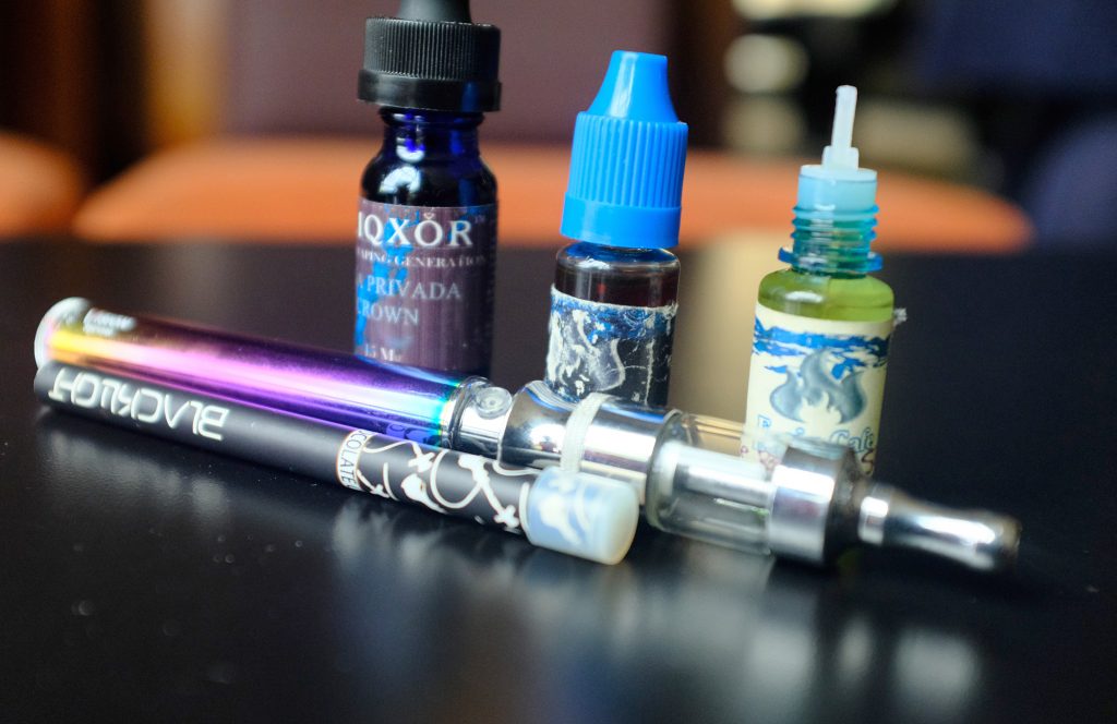 E-cigarettes have emerged in popularity in as an alternative to cigarettes. Experts warn about the health effects of e-cigarettes for young people.
(Magda Abdi/ThreeSixty Journalism)